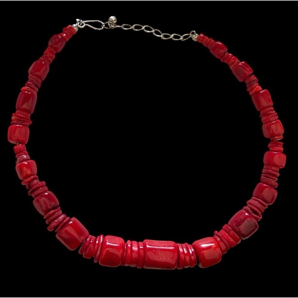 BEAUTIFUL DTR JAY KING SIGNED BIG CHUNKY RED BAMBOO CORAL & STERLING NECKLACE